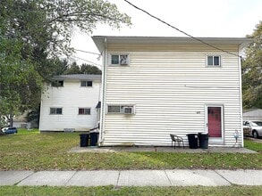 Building Photo - 609 N Nanticoke Ave