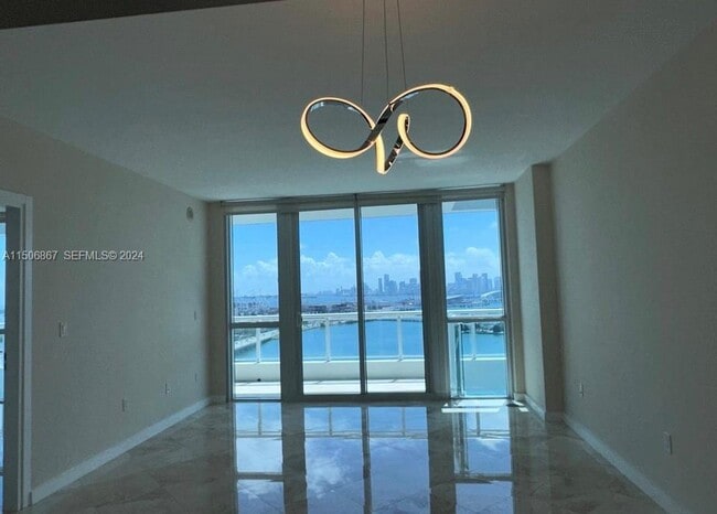 Building Photo - 540 West Ave