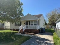 Building Photo - 357 Pine Ave