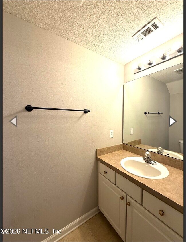 Building Photo - 7850 Melvin Rd