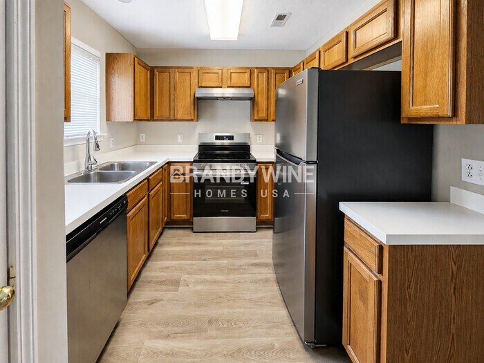Building Photo - 1735 Thriftwood Dr