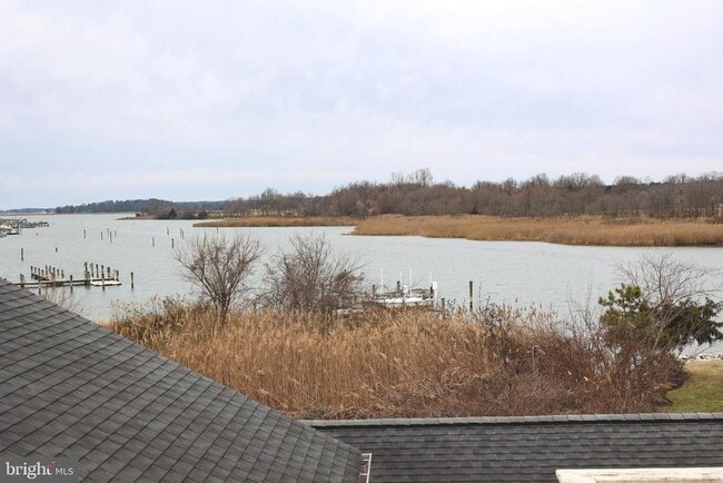 Building Photo - 15 Mariners Way