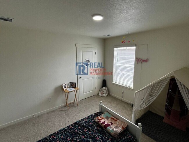 Building Photo - 13725 Siltstone St