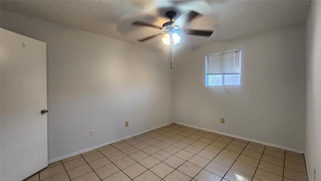 Building Photo - 123 Prairie Creek Cir