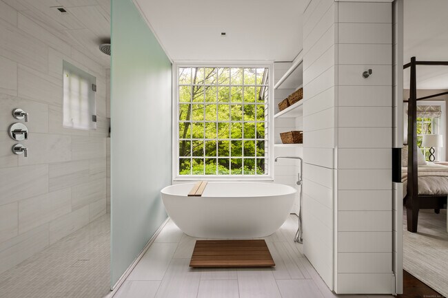 Building Photo - 945 Oenoke Ridge