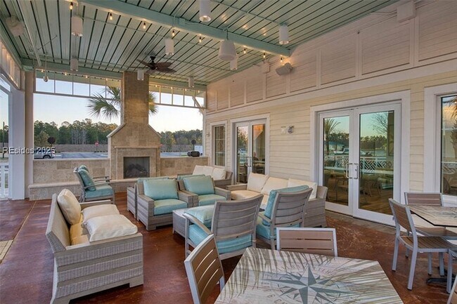 Building Photo - 652 Ocean Hammock Lp