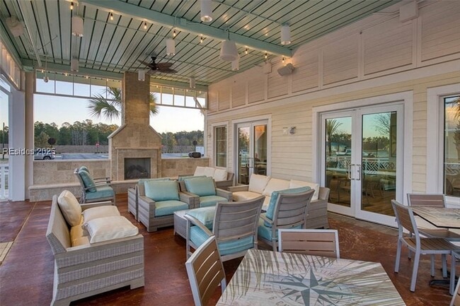 Building Photo - 731 Harborside Dr