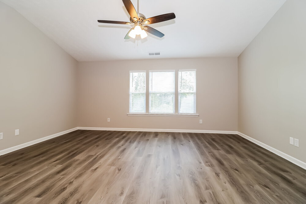 Building Photo - 266 Silver Arrow Cir