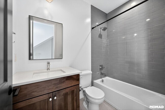 Building Photo - 1 month FREE rent RINO/3-Bed, 3.5-Bath townhouse