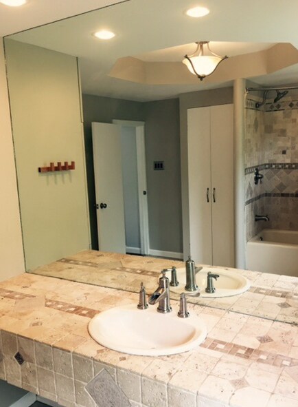 Building Photo - 937 N 4th St