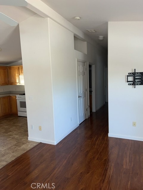 Building Photo - 5175 Tomahawk Way