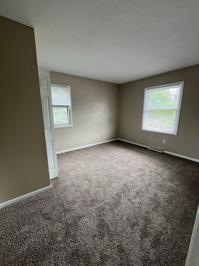 Building Photo - 14745 Riley St