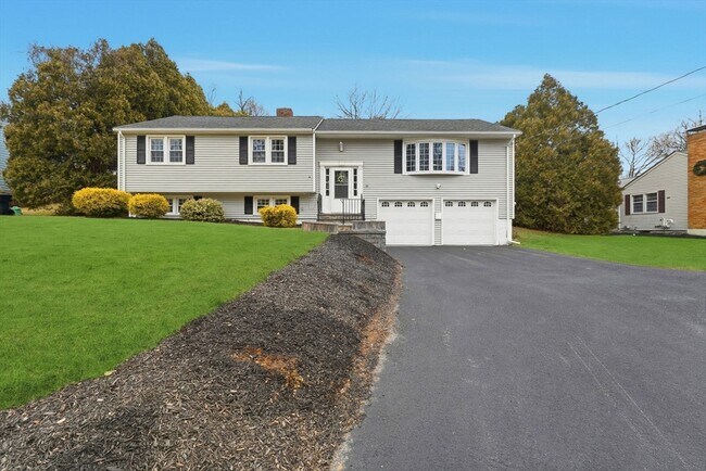 Building Photo - 38 Juniper Ln