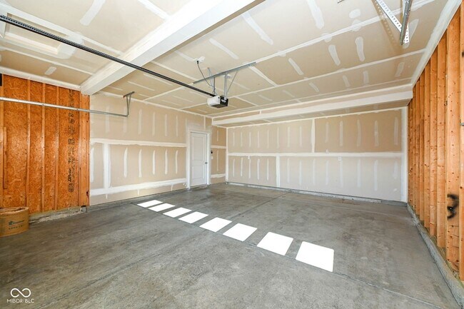 Building Photo - 1357 Agogo Way
