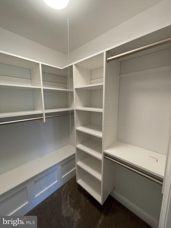 Building Photo - 167 Andover Pl