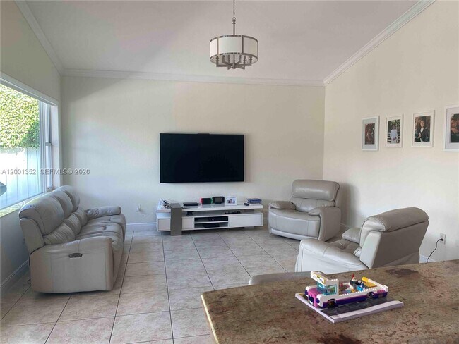 Building Photo - 14302 SW 15th St