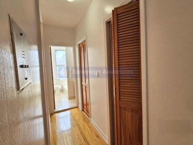 Building Photo - 707 West 171st Street