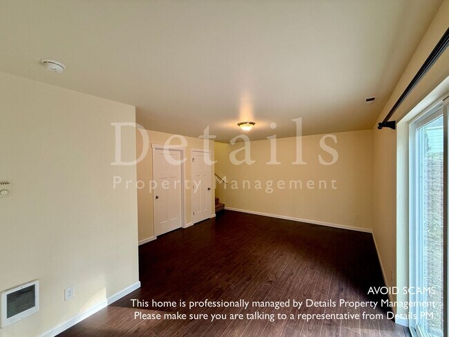 Building Photo - 3 Bedroom Port Orchard Home