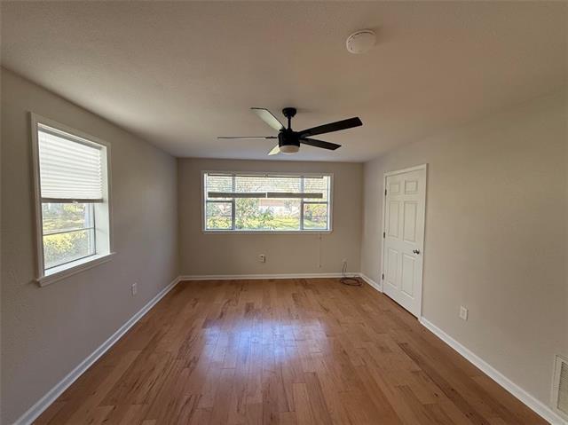 Building Photo - 22 Bluebird St