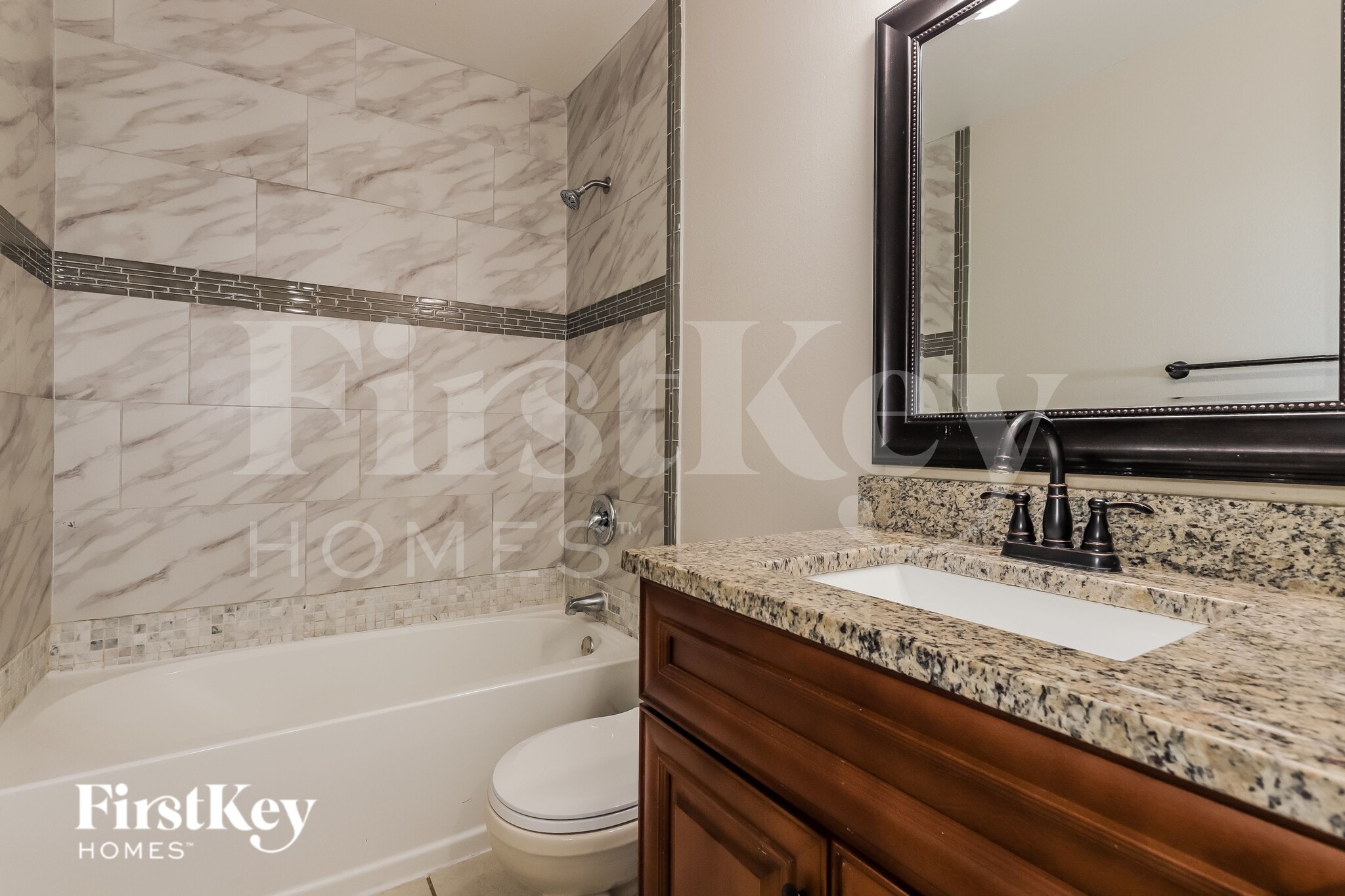 Building Photo - 3819 W Wisconsin Ave