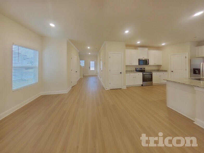 Building Photo - 7109 Jerimoth Dr