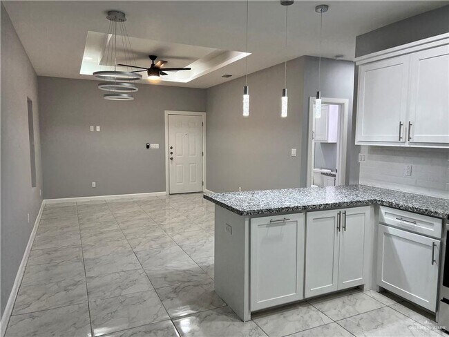 Building Photo - 8 N Blair Ave