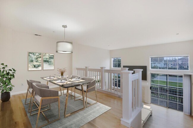 Building Photo - 336 Meridian Dr