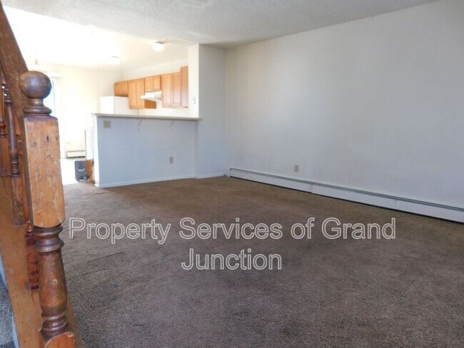 Building Photo - 3245 Downey Ct