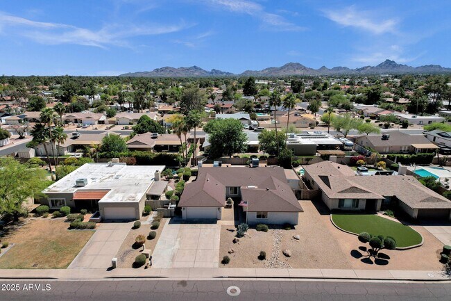 Building Photo - 4913 E Acoma Dr