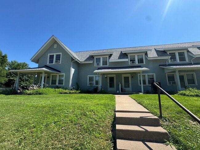 Primary Photo - For Rent – Pet-Friendly 2 Bed, 1 Bath Town...
