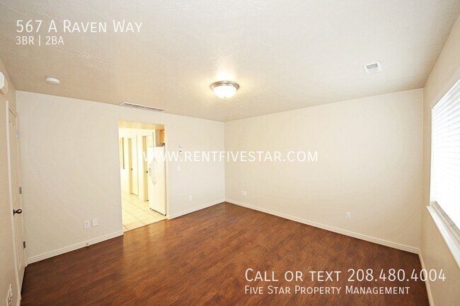 Building Photo - 567 Raven Way