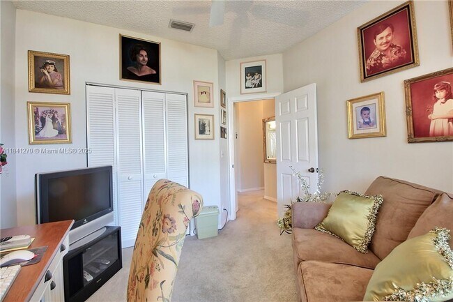 Building Photo - 5984 NW 74th St