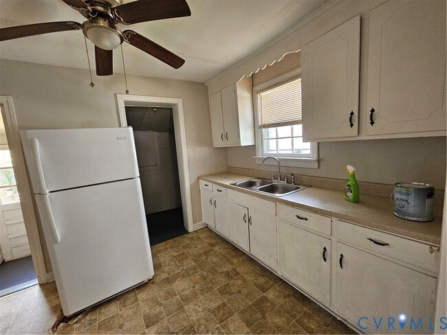 Building Photo - 1411 Lynhaven Ave