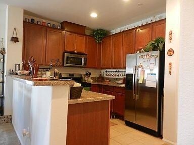 Building Photo - 10598 Acacia Ln