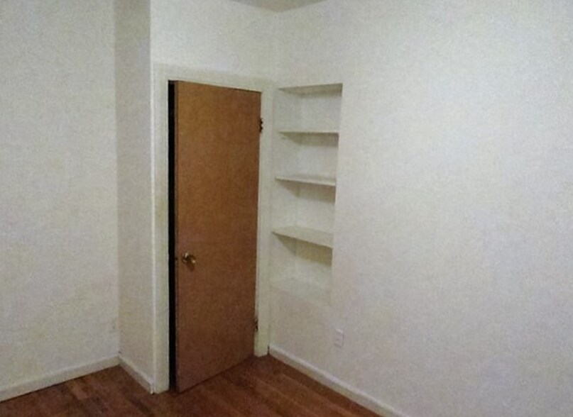 Building Photo - 1682 Commonwealth Ave