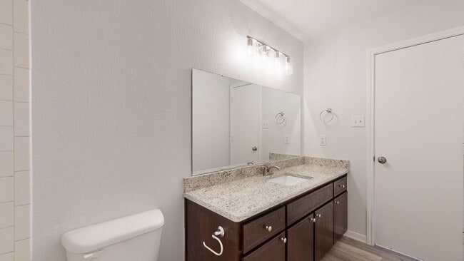 Building Photo - AMAZING REMODELED DUPLEX BY FORT HOOD!!!!