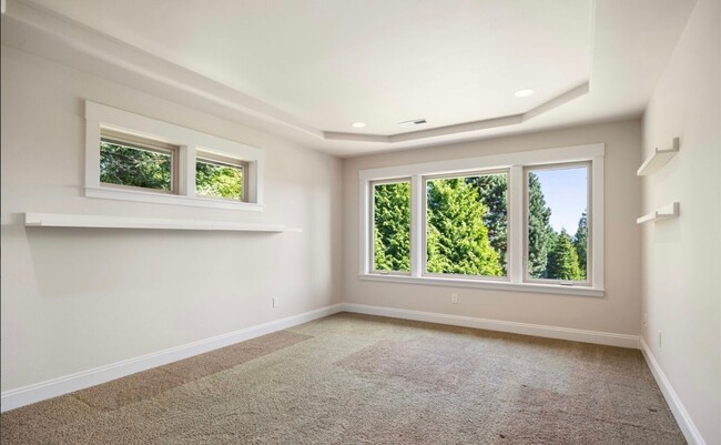 Building Photo - Beautiful Home in Semiahmoo!