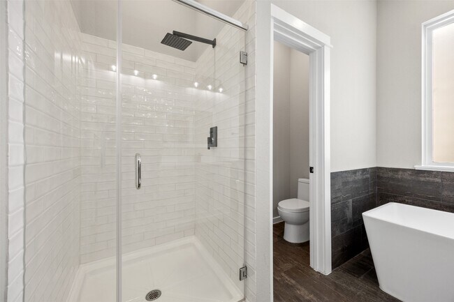 Building Photo - 8451 Berry Brush Ln