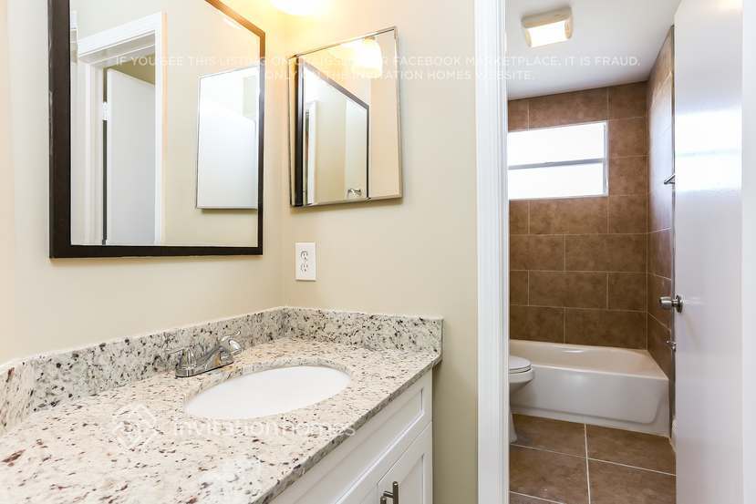 Building Photo - 15533 SW 96th Terrace