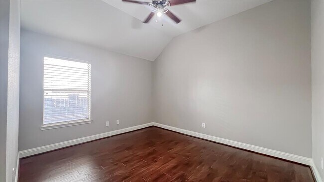 Building Photo - 26622 Clear Mill Ln