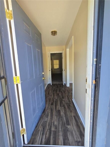 Building Photo - 3347 Flintlock Dr