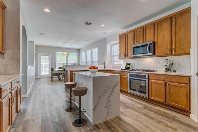 Building Photo - 817 Rushmore Dr