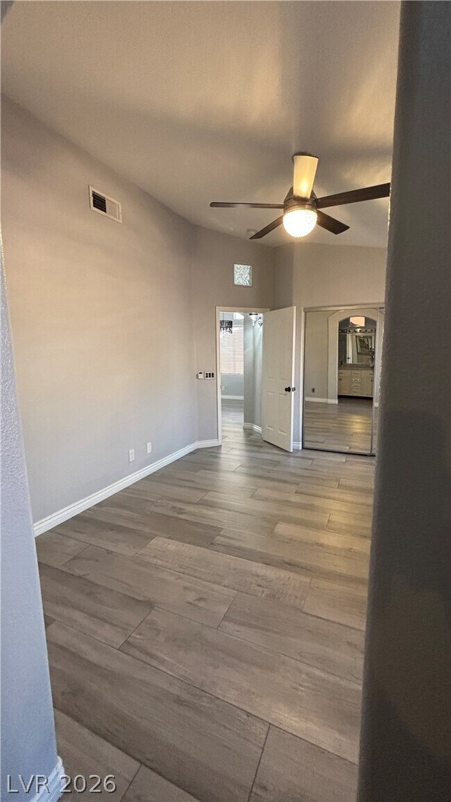 Building Photo - 9828 Piper Glen Pl