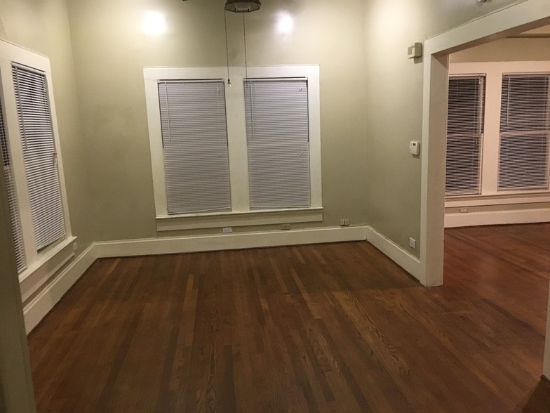 Living Room - 1440 Oxford St