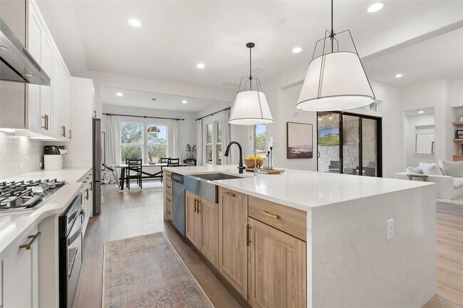 Building Photo - 108 Sierra Mosca Trl