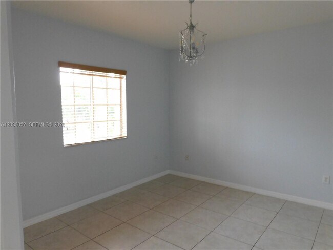 Building Photo - 15002 SW 161st Pl