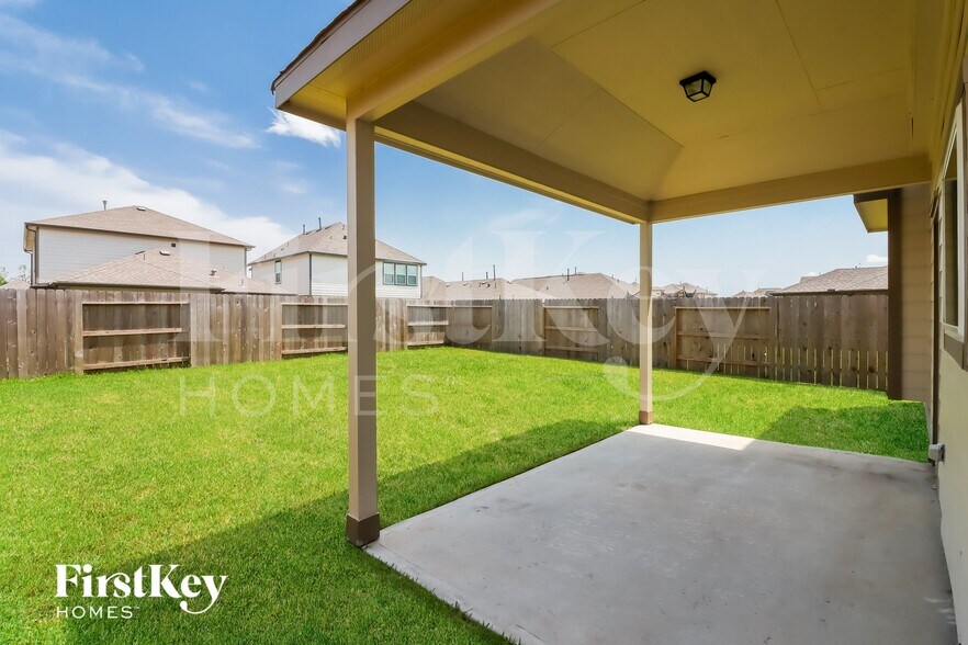 Building Photo - 15418 Formaston Dr