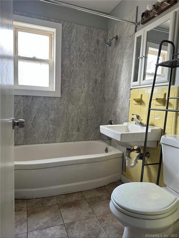 Building Photo - 42 Abner Ct