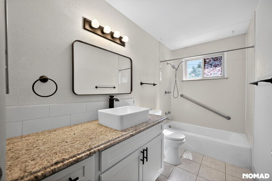 Building Photo - 108 Birch Ave