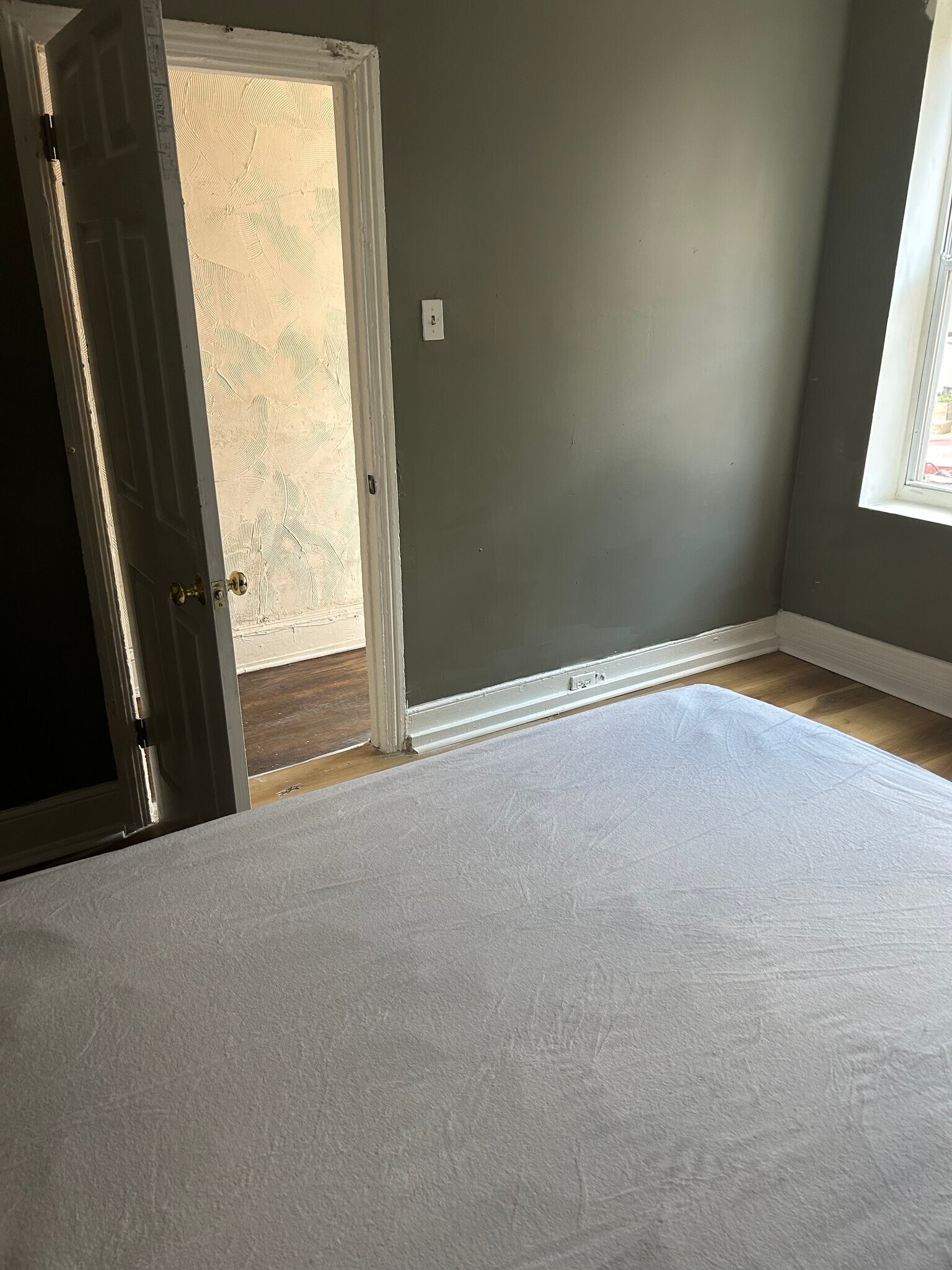 Building Photo - 1315 S Hicks St